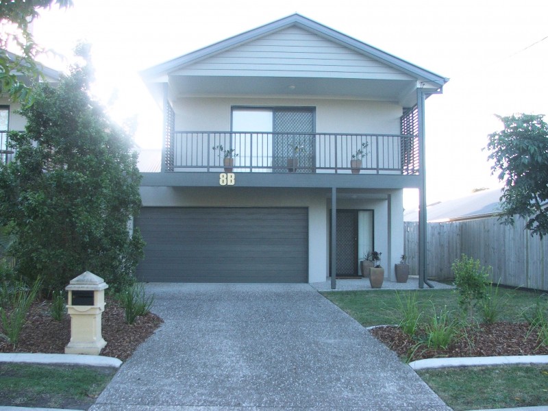 8B KARAWATHA ST, Springwood QLD 4127