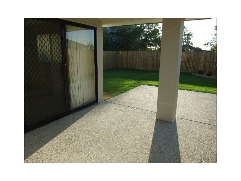 8A Karawath Street, Springwood QLD 4127