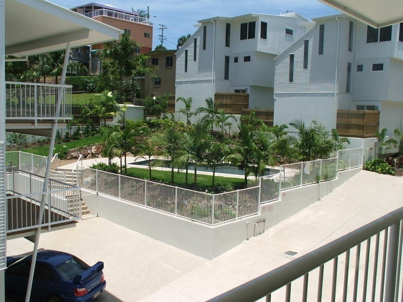 8/37 ARTHUR ST, Caloundra QLD 4551