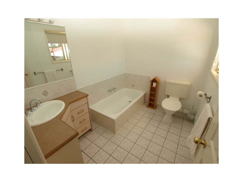 4/58 Groth Rd, Boondall QLD 4034