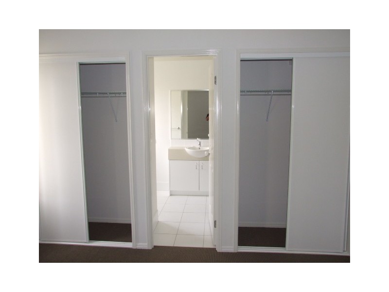 18 WRIGHT STREET, Redbank Plains QLD 4301