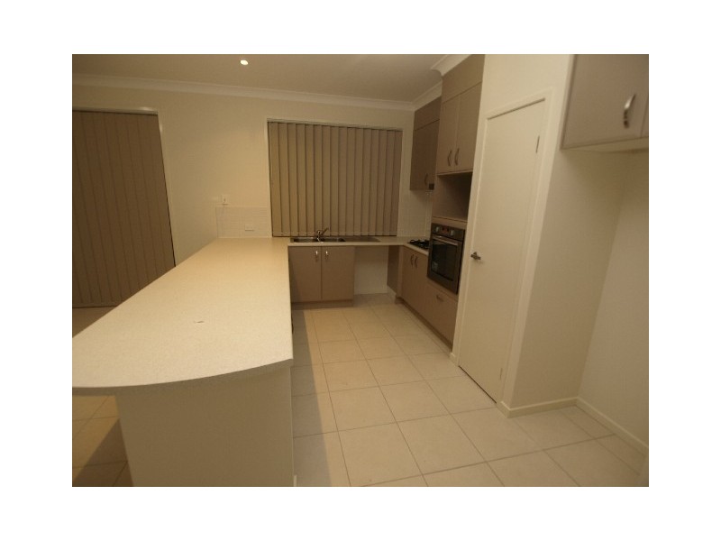 19 EATON CLOSE, North Lakes QLD 4509