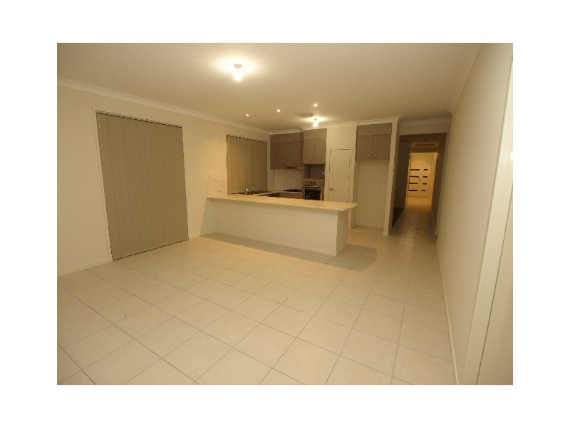 19 EATON CLOSE, North Lakes QLD 4509