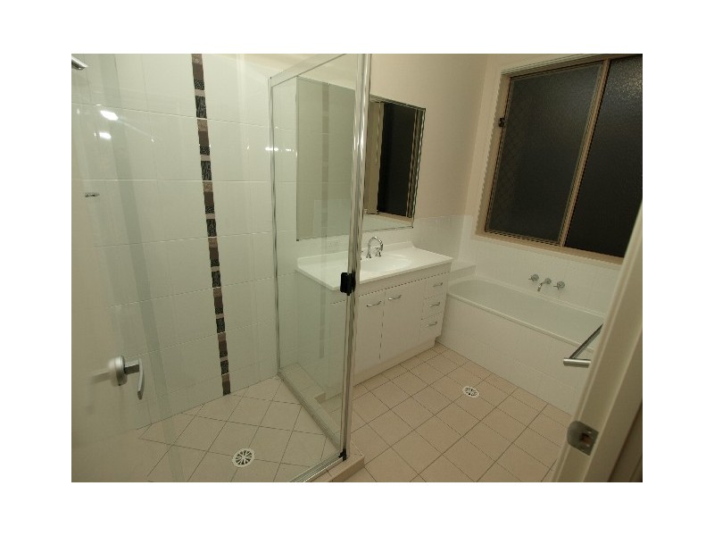 19 EATON CLOSE, North Lakes QLD 4509