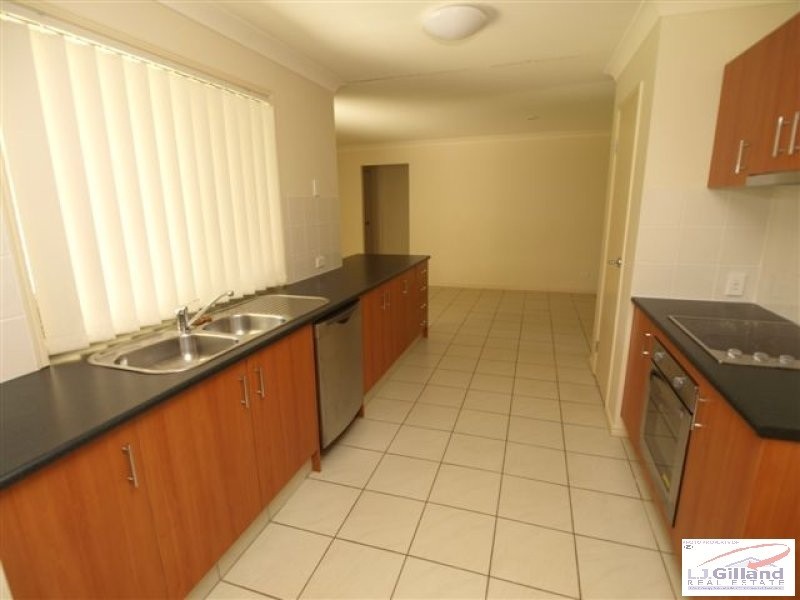 14 Tosca Street, Cashmere QLD 4500