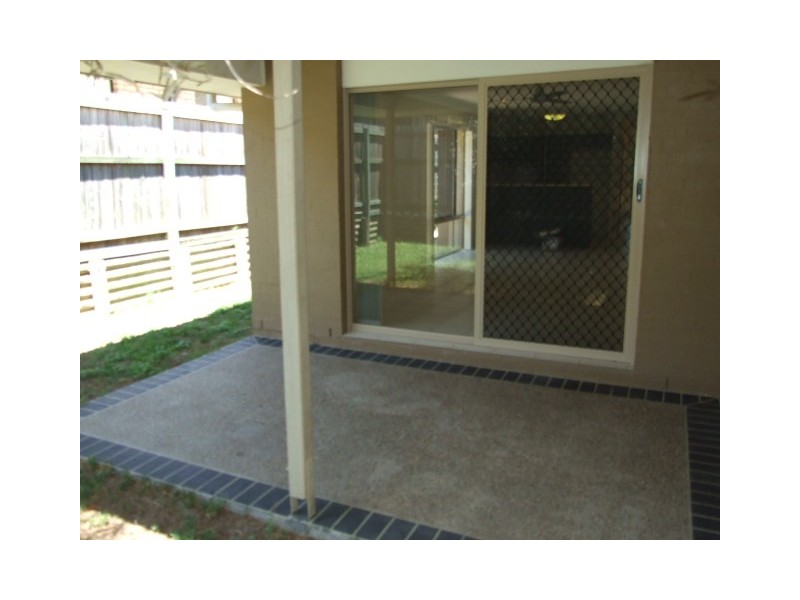 1 Tom Place, Birkdale QLD 4159