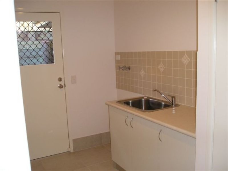 34 DALEWOOD PLACE, Moggill QLD 4070