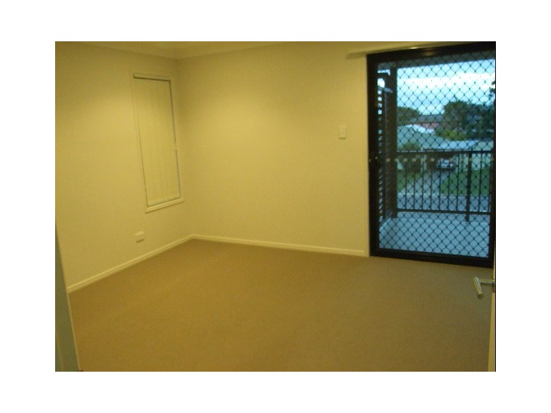 19B TOWER STREET, Springwood QLD 4127