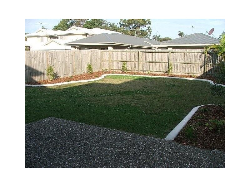 19B TOWER STREET, Springwood QLD 4127