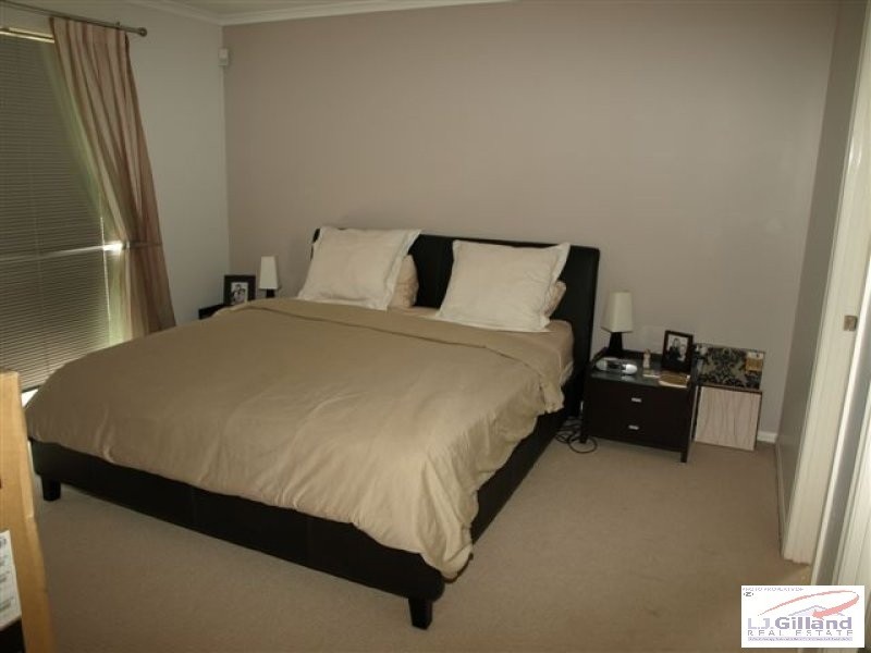 8 DRUMMOND COURT, North Lakes QLD 4509