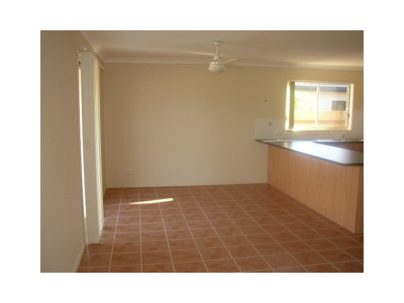 4 BYFIELD STREET, North Lakes QLD 4509