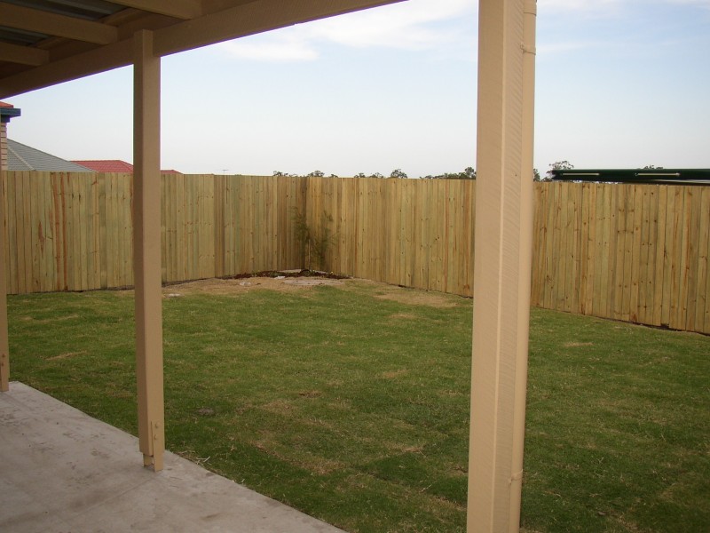 4 BYFIELD STREET, North Lakes QLD 4509