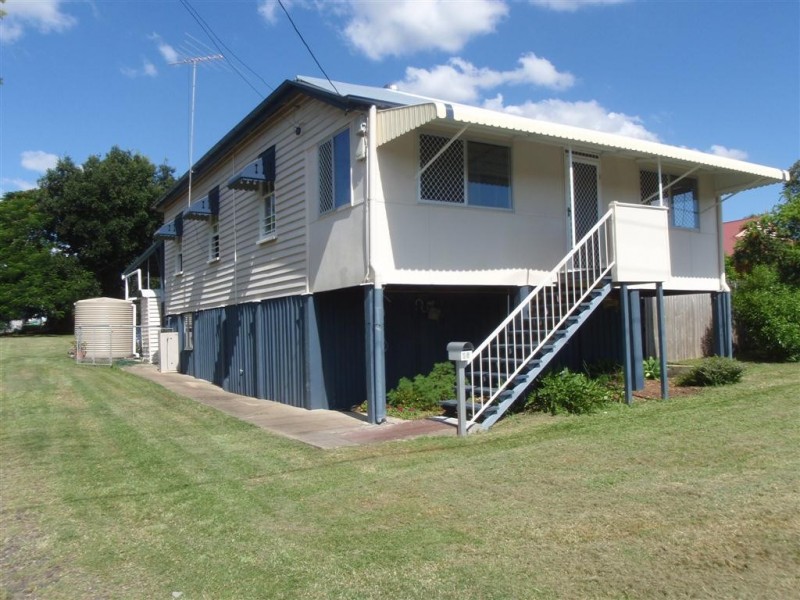 16 Newtown Street, East Ipswich QLD 4305