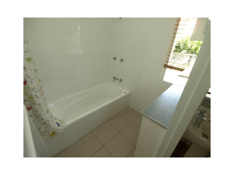 16 Newtown Street, East Ipswich QLD 4305