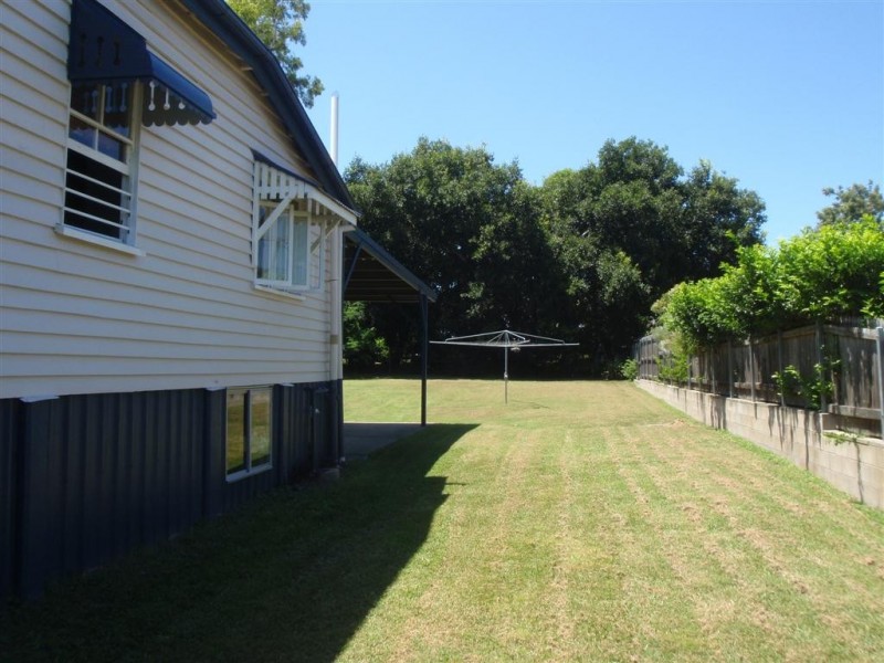 16 Newtown Street, East Ipswich QLD 4305