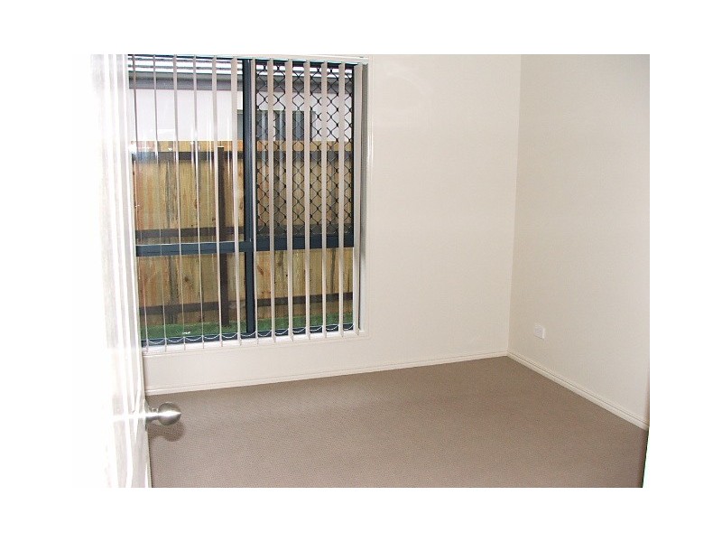 70 Bunker Road, Victoria Point QLD 4165