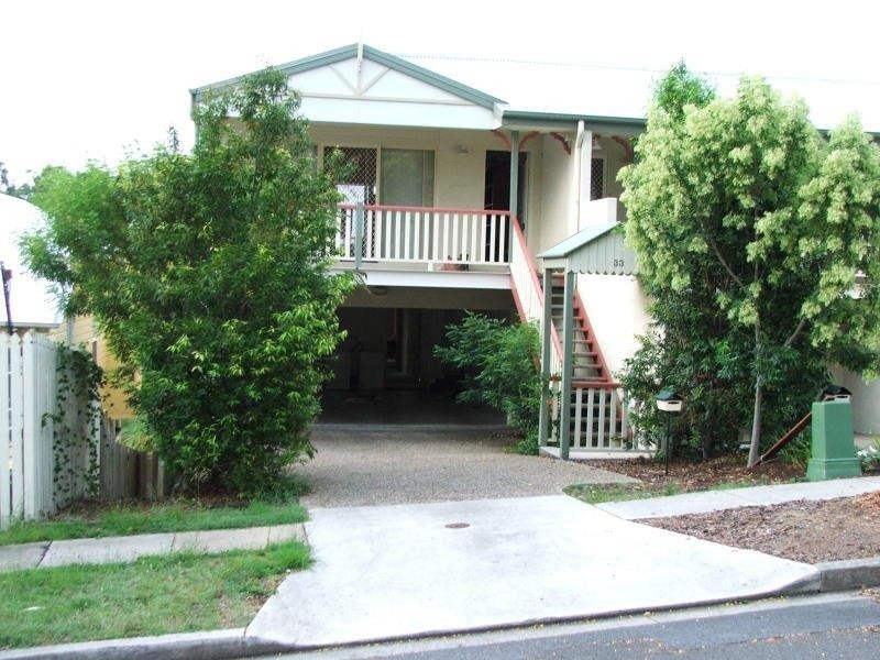 33 GARRICK TERRACE, Herston QLD 4006
