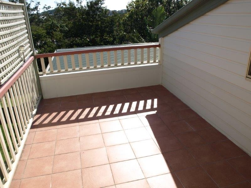 33 GARRICK TERRACE, Herston QLD 4006