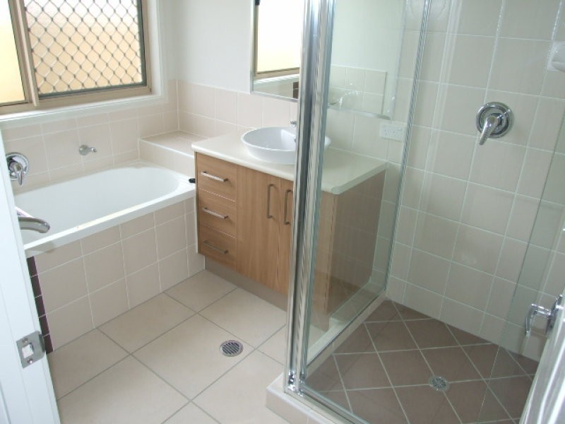 17 BELLEDEN DRIVE, Bellmere QLD 4510