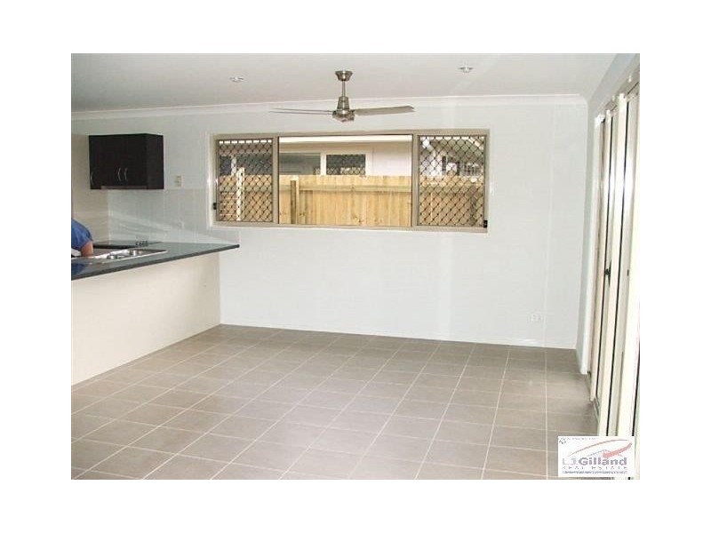 10A KARAWATHA STREET, Springwood QLD 4127