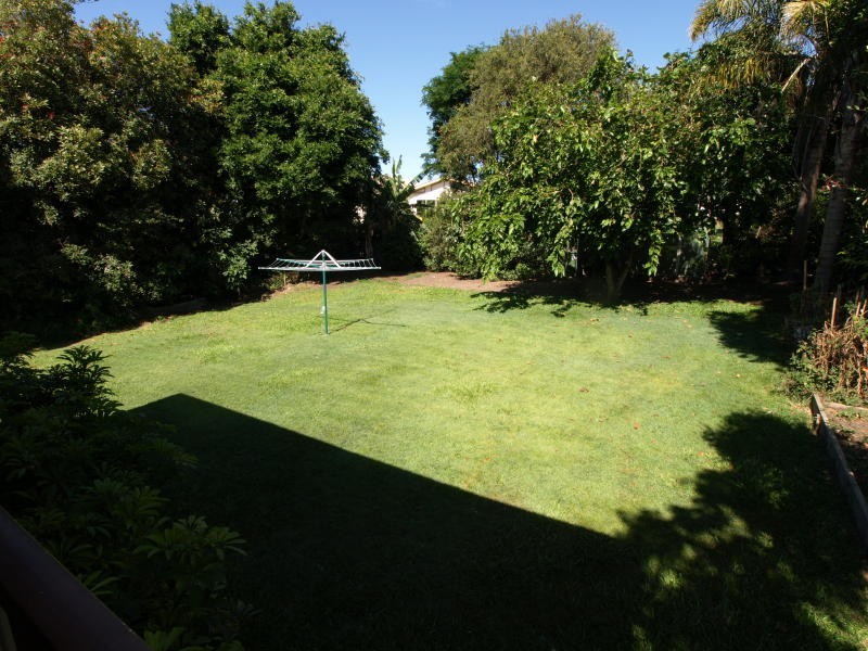 9 Barrhead Street, Wavell Heights QLD 4012