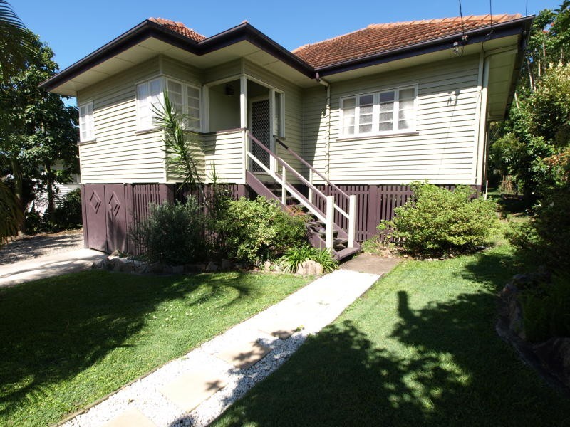 9 Barrhead Street, Wavell Heights QLD 4012