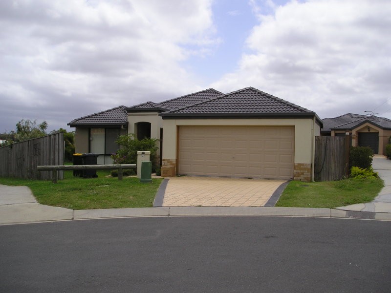 22 Ransom Place, Wakerley QLD 4154