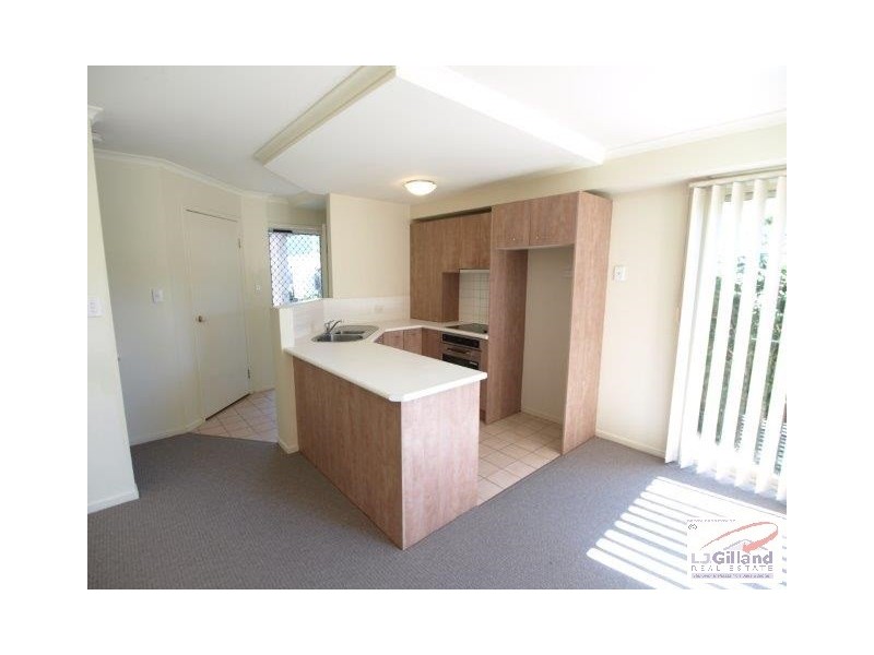 3/140 Carmody Road, St Lucia QLD 4067