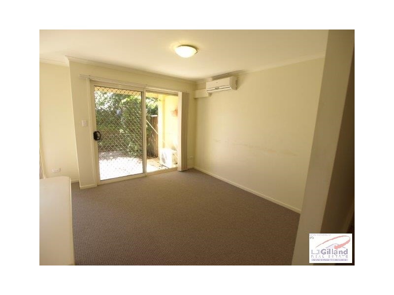 3/140 Carmody Road, St Lucia QLD 4067