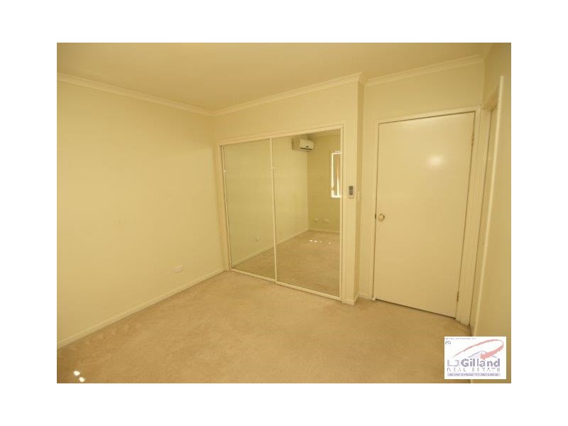 3/140 Carmody Road, St Lucia QLD 4067