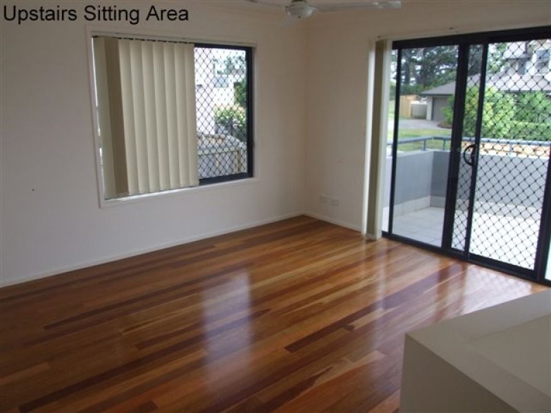 16 Whatmore Place, Manly West QLD 4179