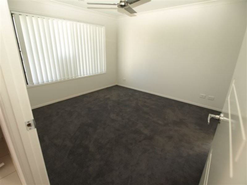 80 Westminster Cresent, Raceview QLD 4305