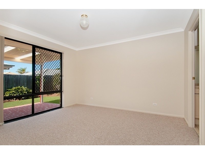 30 Aird Street, Sandstone Point QLD 4511
