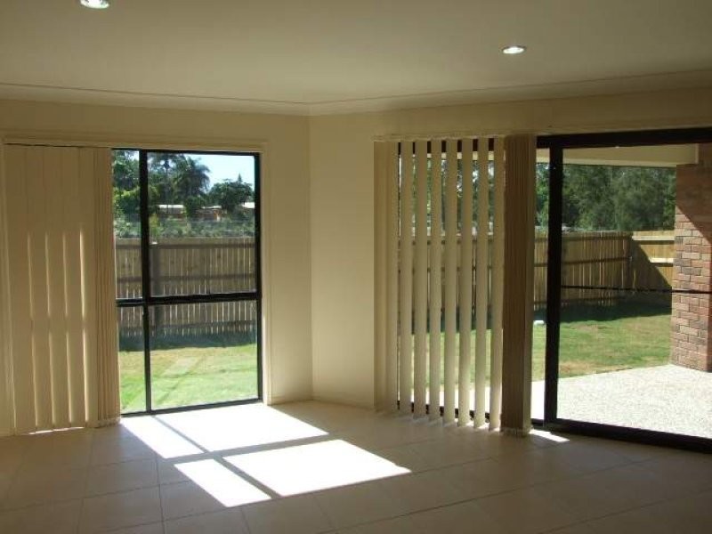 4 Zachary Street, Eagleby QLD 4207