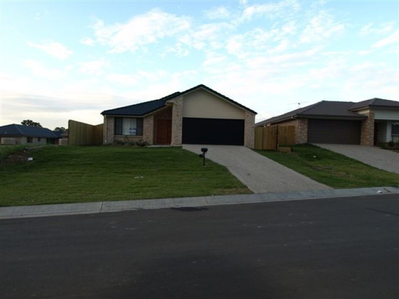 80 Westminster Cresent, Raceview QLD 4305