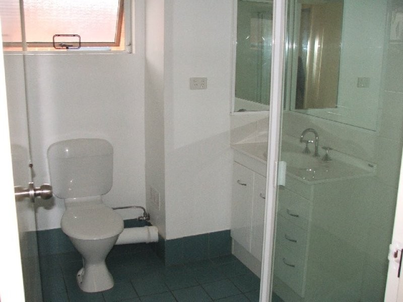 4/6-8 Greenmeadow Road, Mansfield QLD 4122