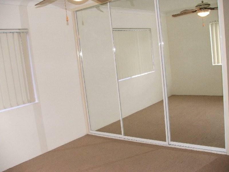 4/6-8 Greenmeadow Road, Mansfield QLD 4122