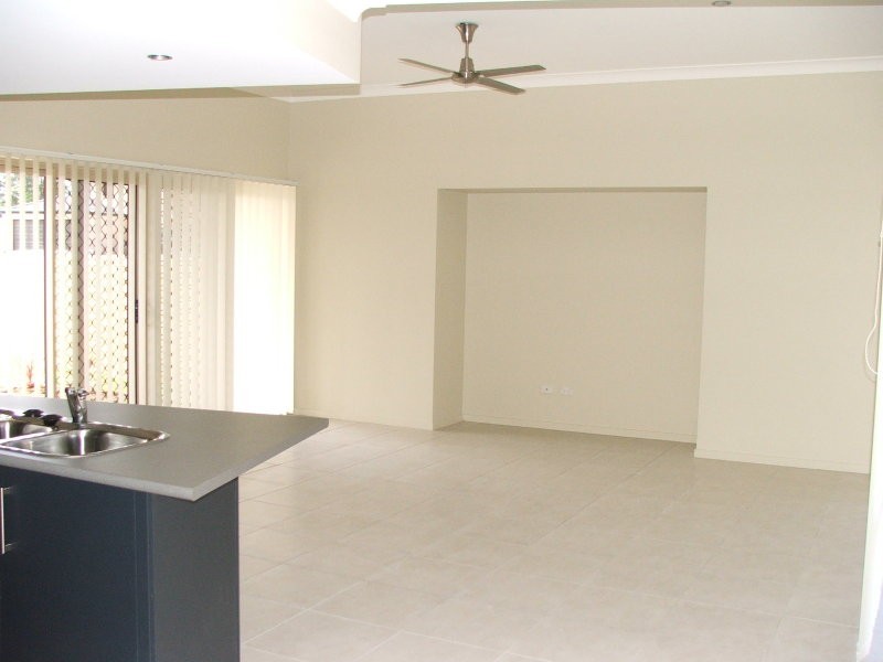 4 Bonica Court, Eatons Hill QLD 4037