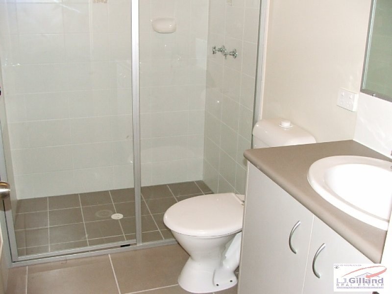 70 Bunker Rd, Victoria Point QLD 4165