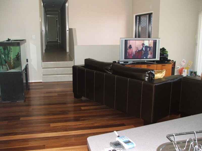 20 Tullipwood Place, Moggill QLD 4070