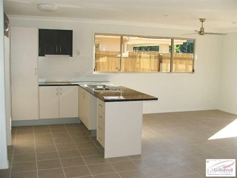 10B Karawatha Street, Springwood QLD 4127