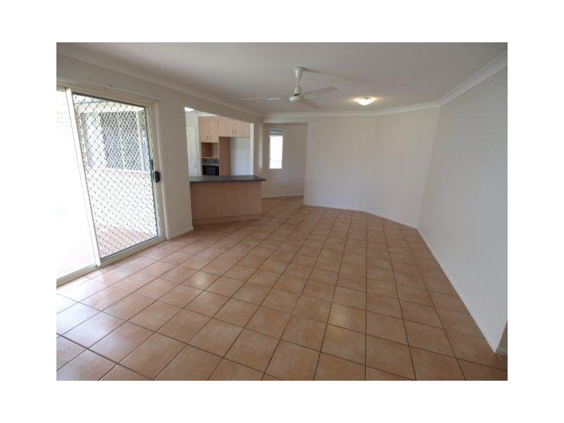 18 Page Street, North Lakes QLD 4509