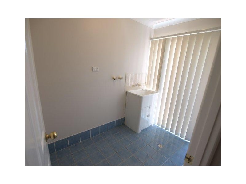 18 Page Street, North Lakes QLD 4509