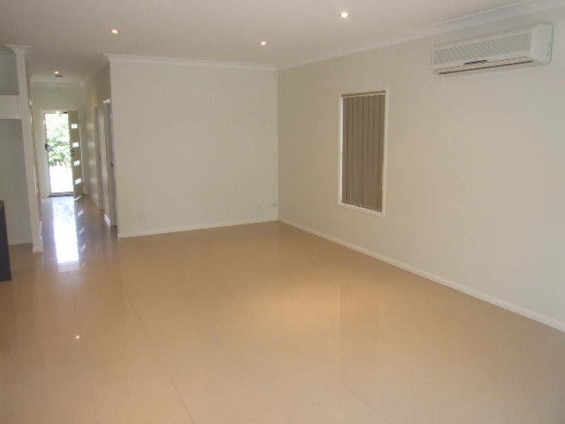 18 Allenby Close, North Lakes QLD 4509