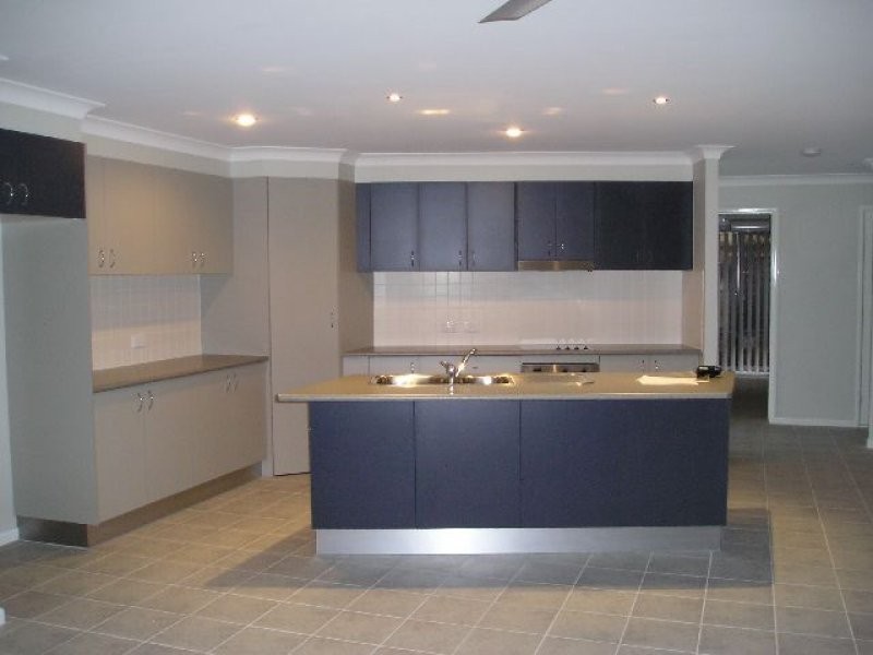 33 Dalewood Place, Moggill QLD 4070