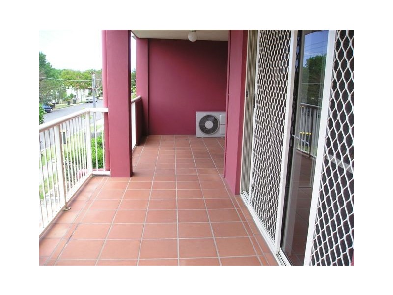 2/5 Wongara Street, Clayfield QLD 4011