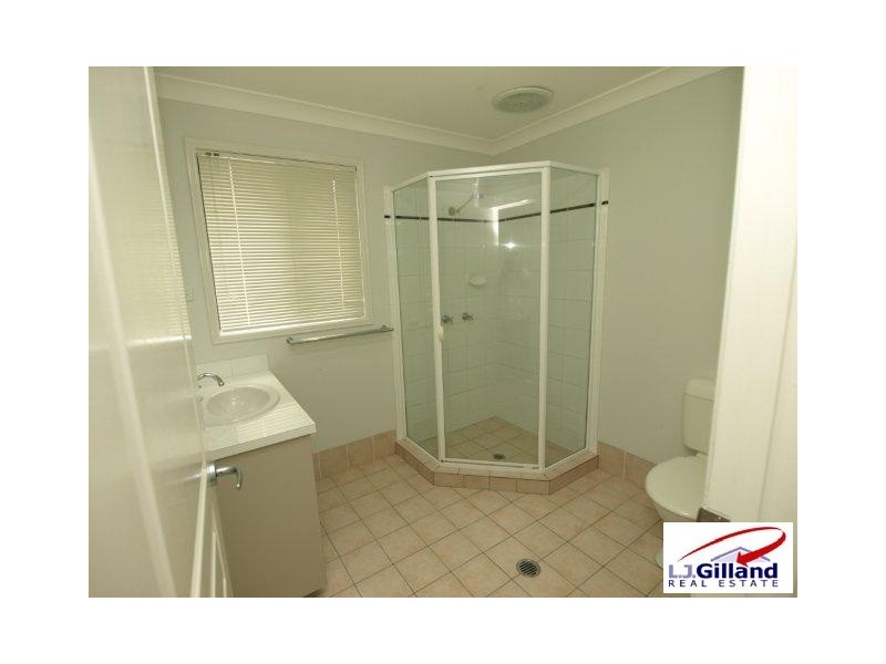 8B Karawatha Street, Springwood QLD 4127