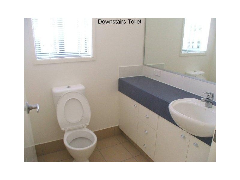 1 David Place, Manly West QLD 4179