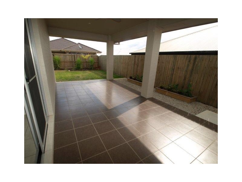 3 Planigale Cres, North Lakes QLD 4509