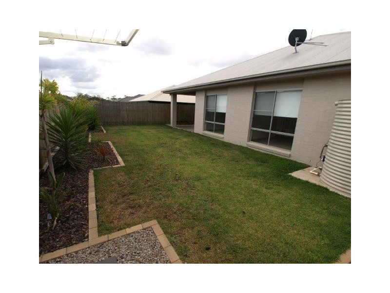 3 Planigale Cres, North Lakes QLD 4509